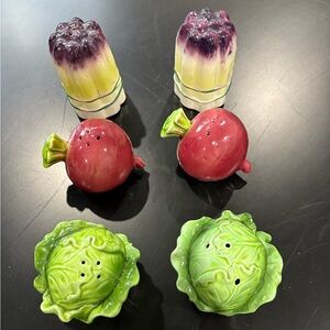 Colorful vintage Fruit and Vegetable Salt and Pepper Shakers
